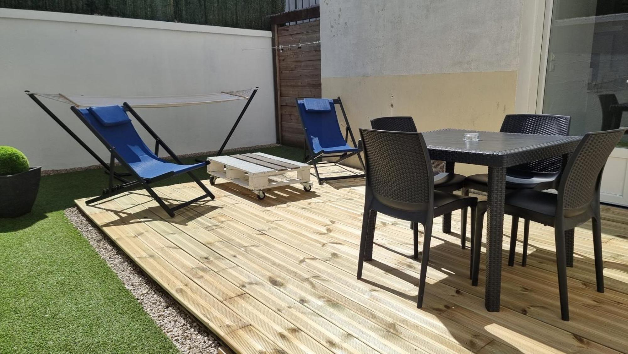 Le P'Tit Atelier, Terrasse Privative Apartment Lorient Bagian luar foto