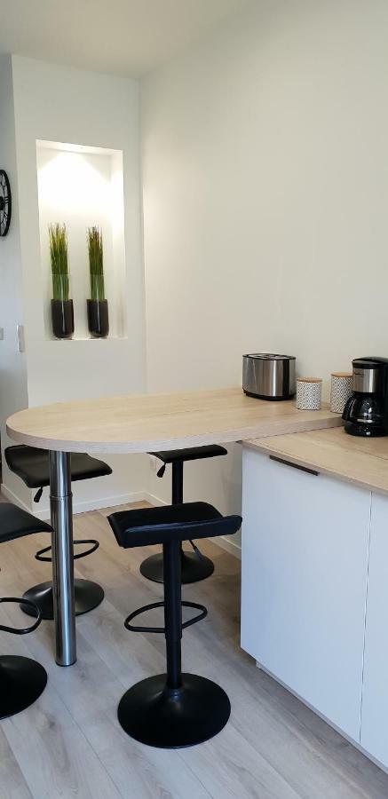 Le P'Tit Atelier, Terrasse Privative Apartment Lorient Bagian luar foto