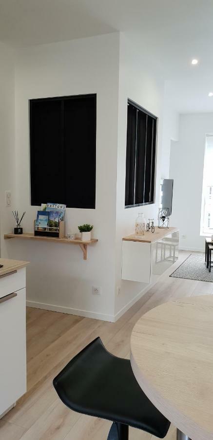 Le P'Tit Atelier, Terrasse Privative Apartment Lorient Bagian luar foto