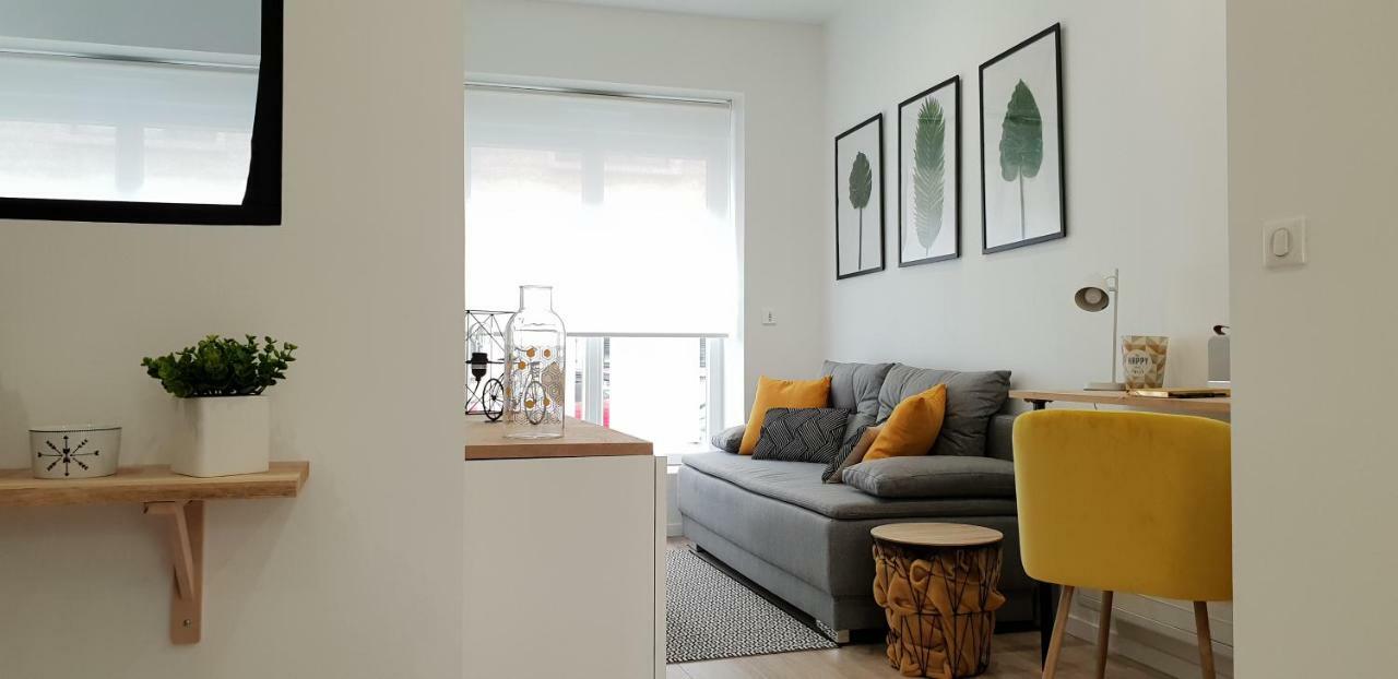 Le P'Tit Atelier, Terrasse Privative Apartment Lorient Bagian luar foto
