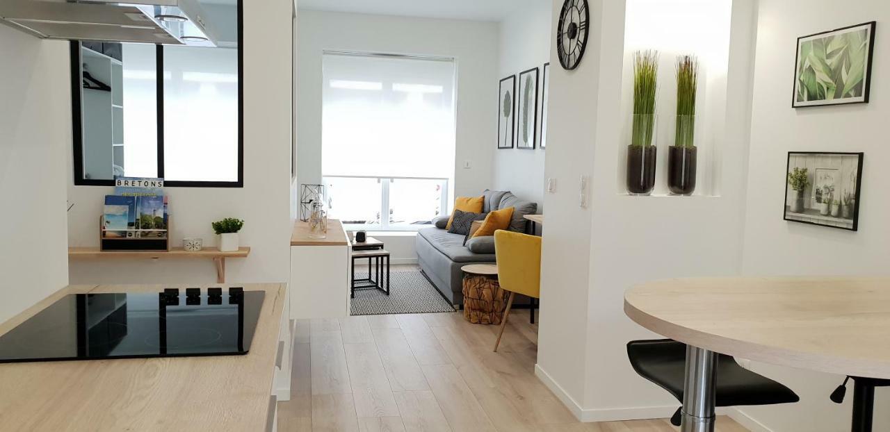 Le P'Tit Atelier, Terrasse Privative Apartment Lorient Bagian luar foto
